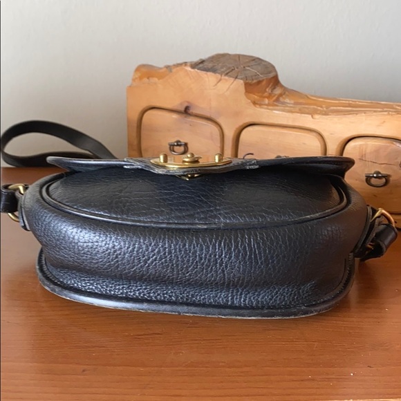 Vintage Dooney & Bourke Crossbody - Picture 5 of 9